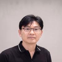 Headshot of Seokbeom Kim.